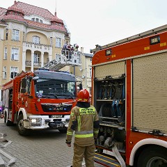 Ćwiczenia w Muzeum Okręgowym im. Leona Wyczółkowskiego w Bydgoszczy  z udziałem zastępów Jednostki Ratowniczo-Gaśniczej nr 1  w Bydgoszczy