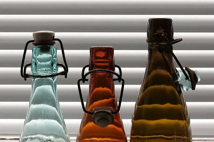 butelki  ocalone przed recyklingiem : butelki po lemoniadzie