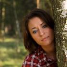 Agata  portret z brzozą