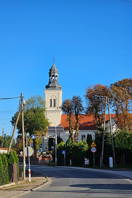 Wtelno - kościół